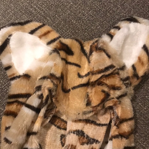 Tiger Costumes Adult size - Picture 3 of 3
